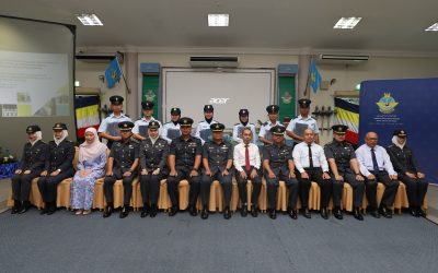 CERTIFICATE PRESENTATION CEREMONY FOR HNTEC IN AIRCRAFT MAINTENANCE ENGINEERING (INTAKE 08)