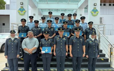 TEN RBAirF PERSONNEL COMPLETE BASIC AIRSPACE CONTROL COURSE