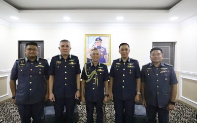RBAirF COMMANDER RECEIVES FAREWELL CALL FROM OUTGOING DEPUTY COMMANDER AND CHIEF OF STAFF