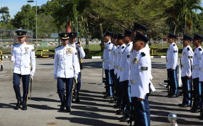OFFICER-IN-COMMAND PARADE CEREMONY OF REGIMENTAL POLICE FLIGHT