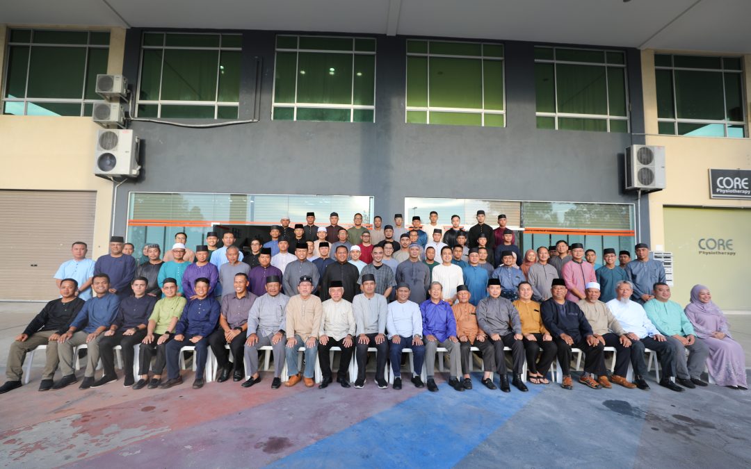 NO. 2 WING, RBAirF IFTAR GATHERING WITH FORMER AIR REGIMENT / NO. 2 WING’S OFFICERS AND SENIOR NON-COMMISSIONED OFFICERS (SNCO)