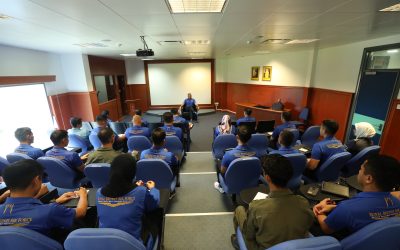 MUZAKARAH SESSION WITH THE COMMANDER OF RBAirF AND NO. 1 WING OFFICERS