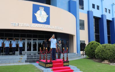 CHIEF OF STAFF, INDONESIAN AIR FORCE PRESENTED WITH THE RBAirF HONORARY PILOT WING