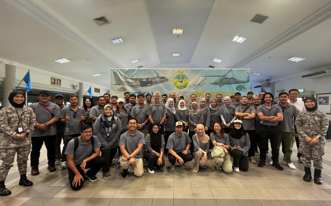 BRUNEI SHELL PETROLEUM VISIT TO ROYAL BRUNEI AIR FORCE