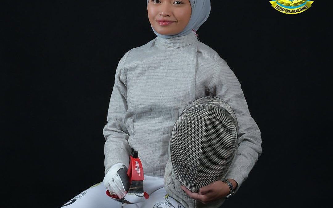 RBAirF OFFICER CLINCHES GOLD AT 13TH MALAYSIA OPEN FENCING CHAMPIONSHIP