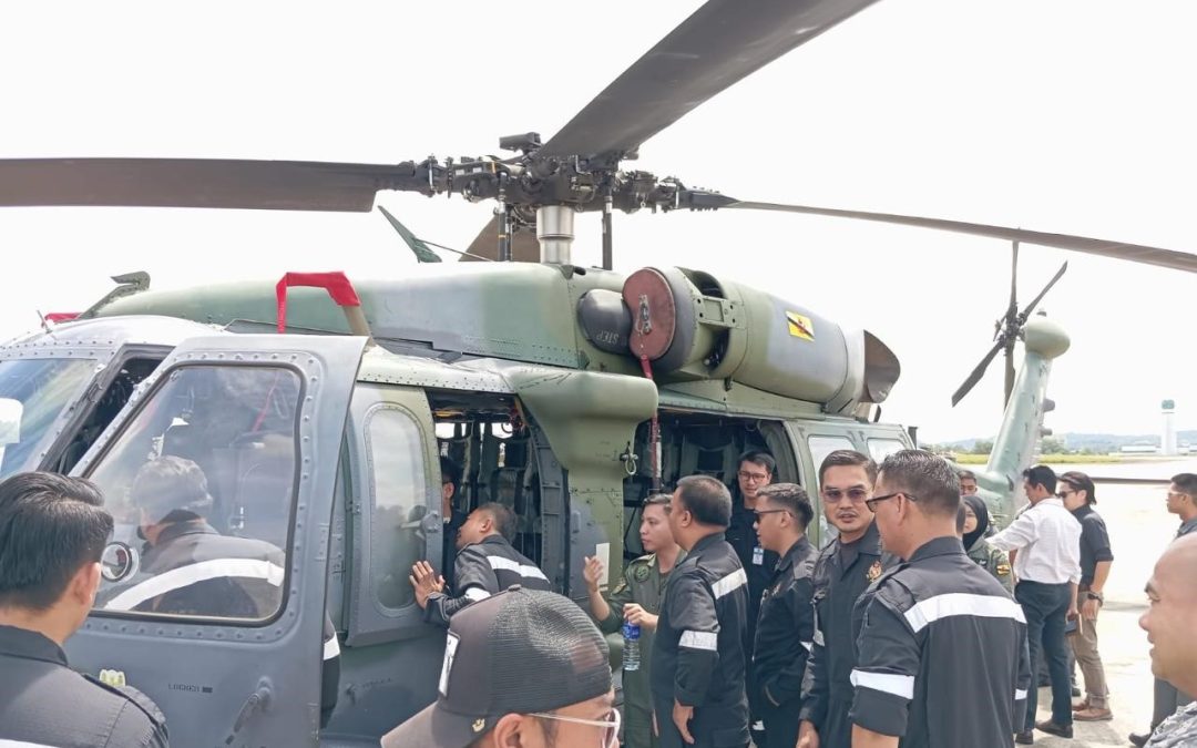 S70i AIRCRAFT FAMILIARISATION WITH BRUNEI SHELL PETROLEUM