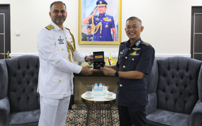 COURTESY CALL FROM DEFENCE ADVISER OF PAKISTAN’S HIGH COMMISSION TO ACTING COMMANDER ROYAL BRUNEI AIR FORCE