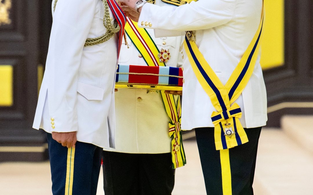 COMMANDER RBAirF RECEIVES HONORARY MALAYSIAN ARMED FORCES ORDER FOR VALOUR (FIRST DEGREE) GALLANT COMMANDER OF THE MALAYSIAN ARMED FORCES AWARD