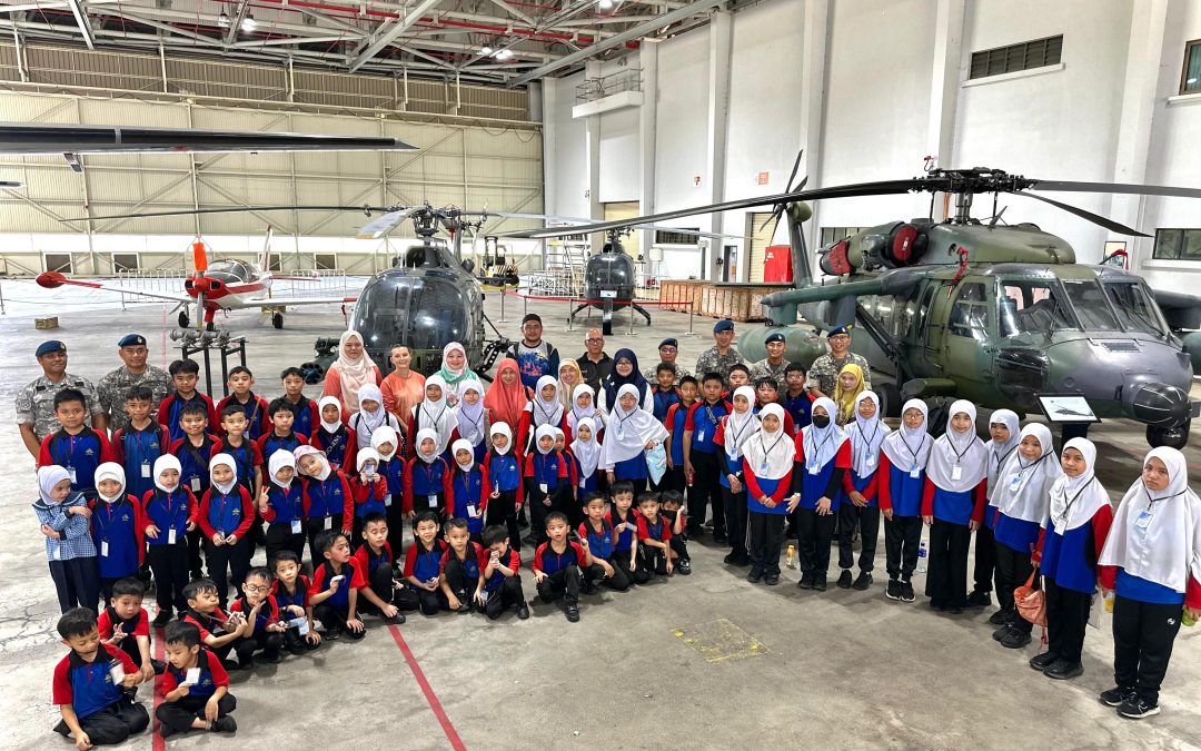 SEKOLAH RENDAH TENTERA LAUT DIRAJA BRUNEI VISIT TO RBAirF