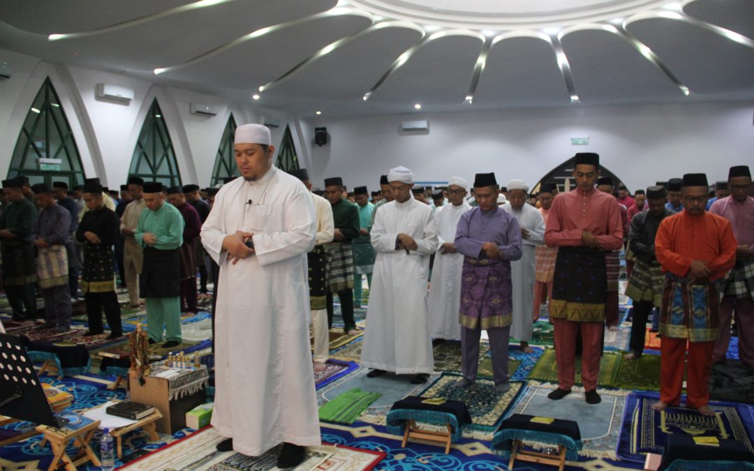 MASS MAGHRIB AND ISYA’ PRAYER, RECITATION OF SURAH YASSIN, TAHLIL AND THANKSGIVING PRAYER CEREMONY TO MARK THE 75th BIRTHDAY CELEBRATION OF HIS MAJESTY THE SULTAN OF YANG DI-PERTUAN OF BRUNEI DARUSSALAM