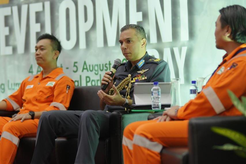 COMMANDER OF RBAirF INVITED FOR BRUNEI LNG SDN BHD’S PEOPLE DEVELOPMENT DAY