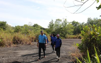 RIADAH SILATURRAHIM COMMANDER OF RBAirF  WITH RBAirF HEADQUARTERS PERSONNEL