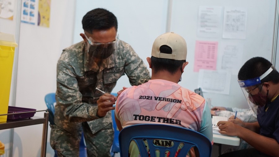 RBAirF RESPONSE TO THE COVID-19 BATTLE –  COURAGEOUS AIRMEN – THE VACCINATOR
