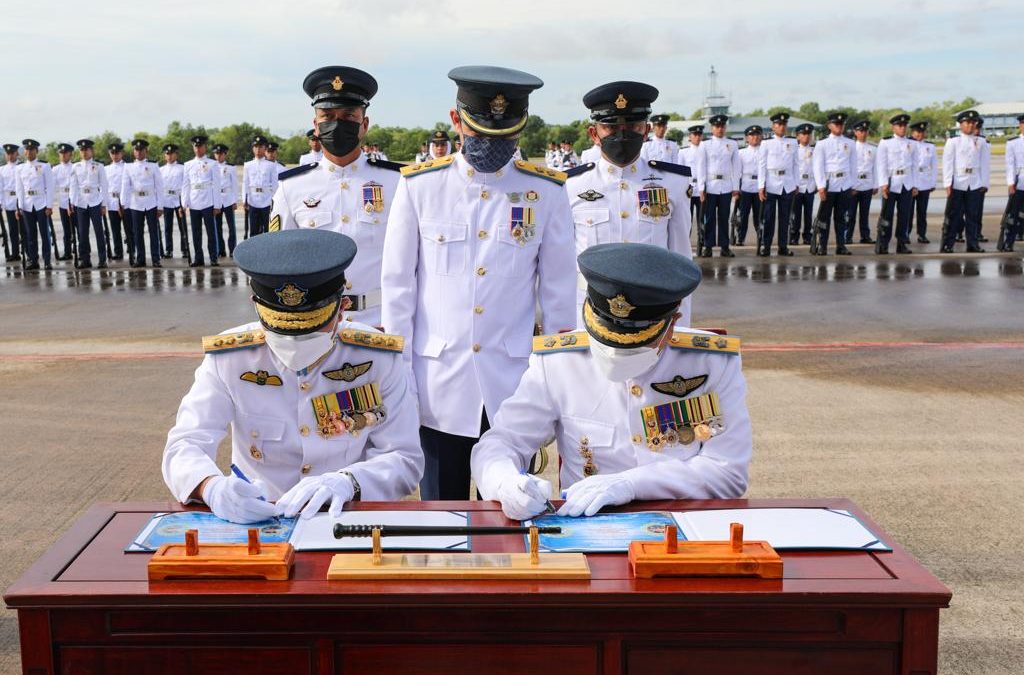 HANDOVER CEREMONY FOR RBAirF COMMANDER OPERATIONS GROUP