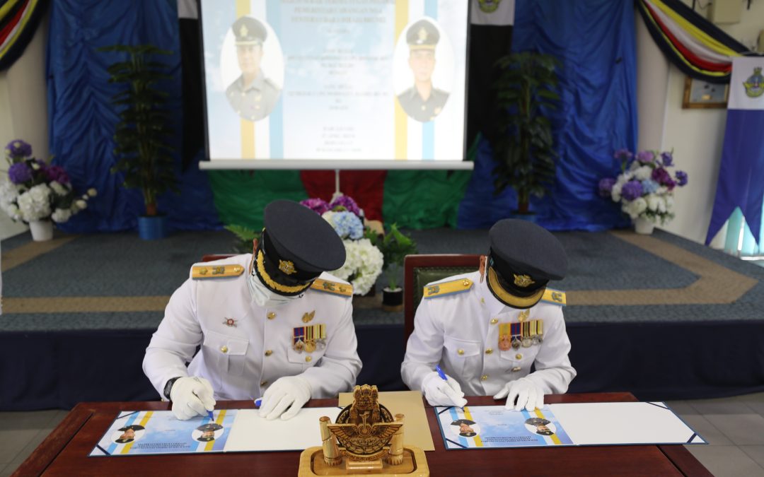 HANDOVER CEREMONY FOR RBAirF COMMANDING OFFICER OF NO.4 WING