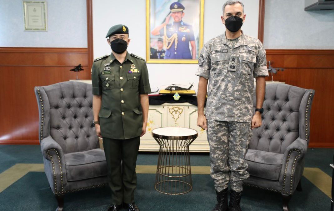 RBAirF COMMANDER RECEIVES INTRODUCTORY CALL FROM INCOMING DEFENCE ATTACHÈ OF BRUNEI DARUSSALAM TO THAILAND