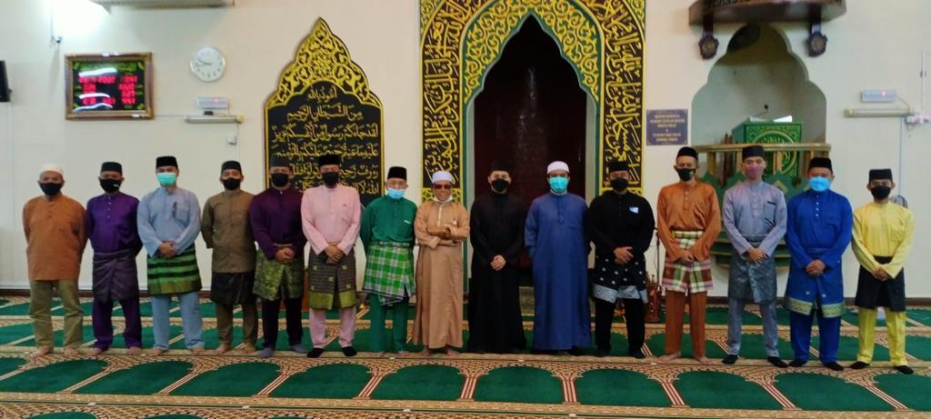 RBAirF HELD RELIGIOUS ACTIVITIES UNDER THE OUTREACH RAMADHAN PROGRAMME AT MASJID SUFRI BOLKIAH, BANDAR SERI BEGAWAN