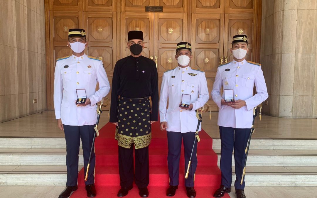 ROYAL BRUNEI AIR FORCE (RBAirF) OFFICERS RECEIVED STATE HONORARY MEDALS