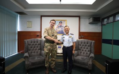 RBAirF DEPUTY COMMANDER RECEIVES OFFICE CALL FROM OFFICER COMMANDING OF 33 SQUADRON, ROYAL AIR FORCE, UNITED KINGDOM