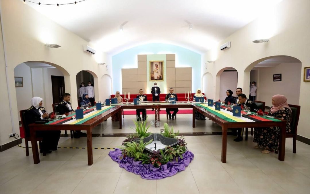 RBAirF OFFICERS HELD DINNER NIGHT IN CONJUNCTION WITH THE RBAirF 56TH  ANNIVERSARY
