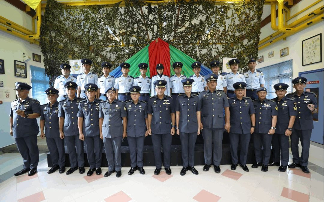 ADVANCED RIGGER COURSE CLOSING CEREMONY