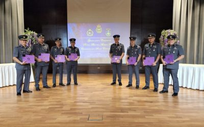 08 RBAirF OFFICERS GRADUATE THE 12TH COMMAND AND STAFF COLLEGE