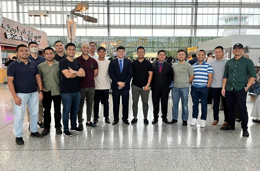 11 SQUADRON PILOTS DEPART FOR THE HELICOPTER INSTRUCTOR COURSE (HIC) AT THE REPUBLIC OF SINGAPORE
