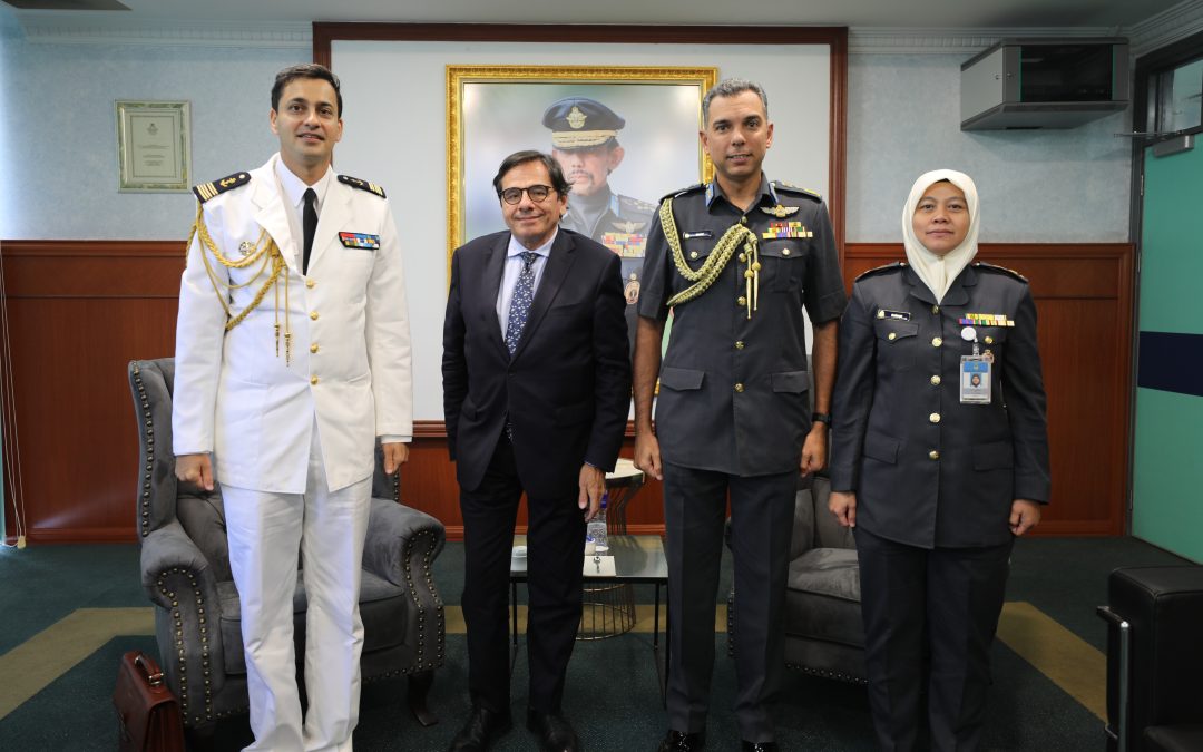 RBAirF COMMANDER RECEIVES COURTESY CALL FROM THE DEFENCE ATTACHÉ EMBASSY OF FRENCH REPUBLIC IN THE REPUBLIC OF SINGAPORE ACCREDITED TO NEGARA BRUNEI DARUSSALAM