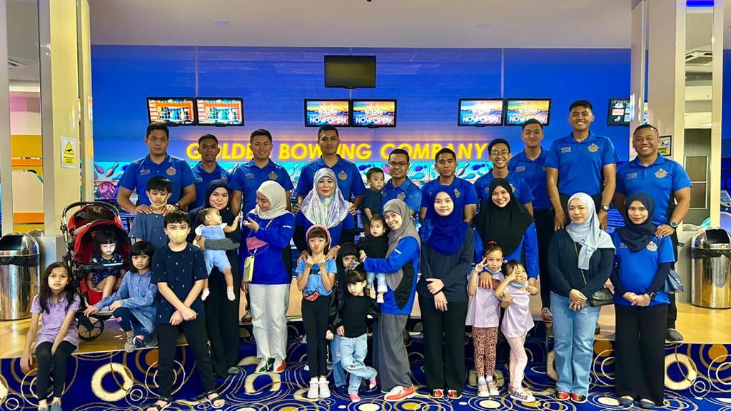 NO. 2 WING OFFICERS HELD FAMILY OUTING