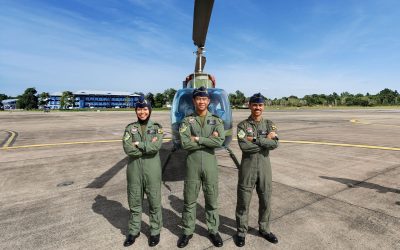 THREE STUDENT PILOTS COMPLETES BASIC HELICOPTER COURSE 50