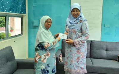 RBAirF BAKTI HANDED OUT SCHOOL AID DONATIONS TO PANTAI BERAKAS PRIMARY SCHOOL
