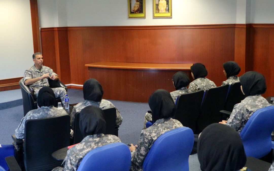 RBAirF AIRWOMEN MUZAKARAH SESSION WITH THE COMMANDER OF RBAirF
