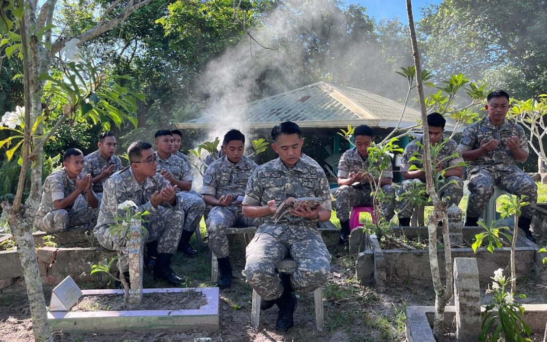 NO. 2 WING HELD CEMETERY CLEANING CAMPAIGN IN CONJUNCTION WITH RBAirF 57th ANNIVERSARY