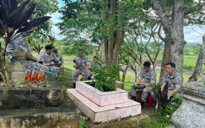 NO. 7 WING HELD CLEANING CAMPAIGN AT KAMPONG MULAUT MUSLIM CEMETERY IN CONJUNCTION WITH RBAirF 57th ANNIVERSARY