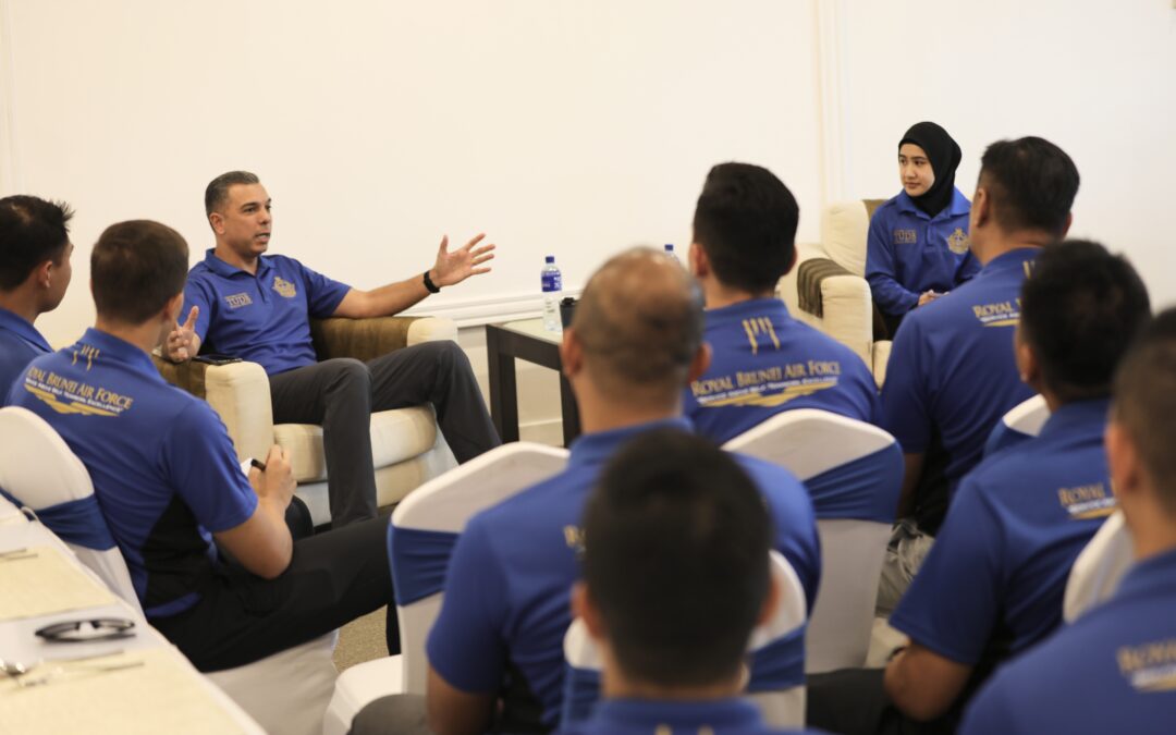 RBAirF HQ AND NO. 7 WING OFFICERS HOST ‘FIRESIDE CHAT’ WITH RBAirF COMMANDER