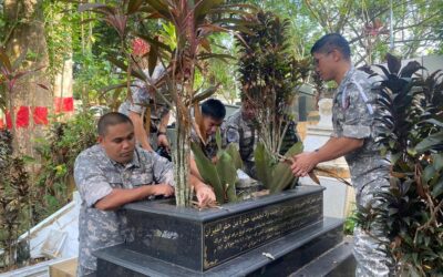 CEMETERY CLEANING CAMPAIGN HELD IN CONJUNCTION WITH RBAF 62 ANNIVERSARY CONDUCTED BY RBAirF HEADQUARTERS AND NO. 6 WING