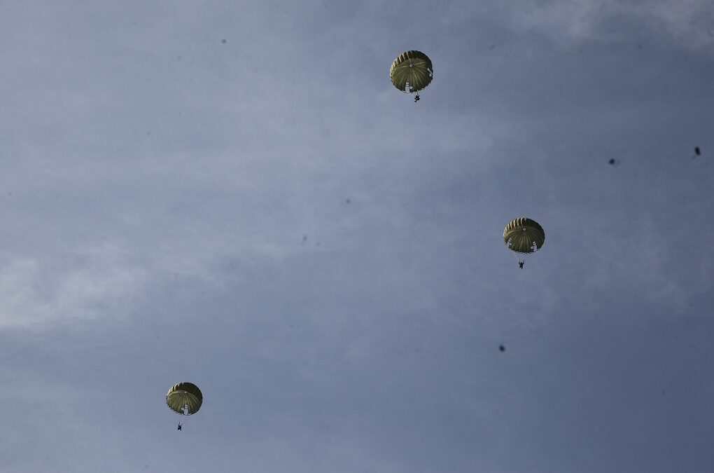 MAJLIS PENUTUP KURSUS DAN LATIHAN PENYELARASAN PAYUNG STATIK AIRBORNE BAGI ANGGOTA UPTPUT, PERINGKAT TENTERA UDARA DIRAJA BRUNEI 2017
