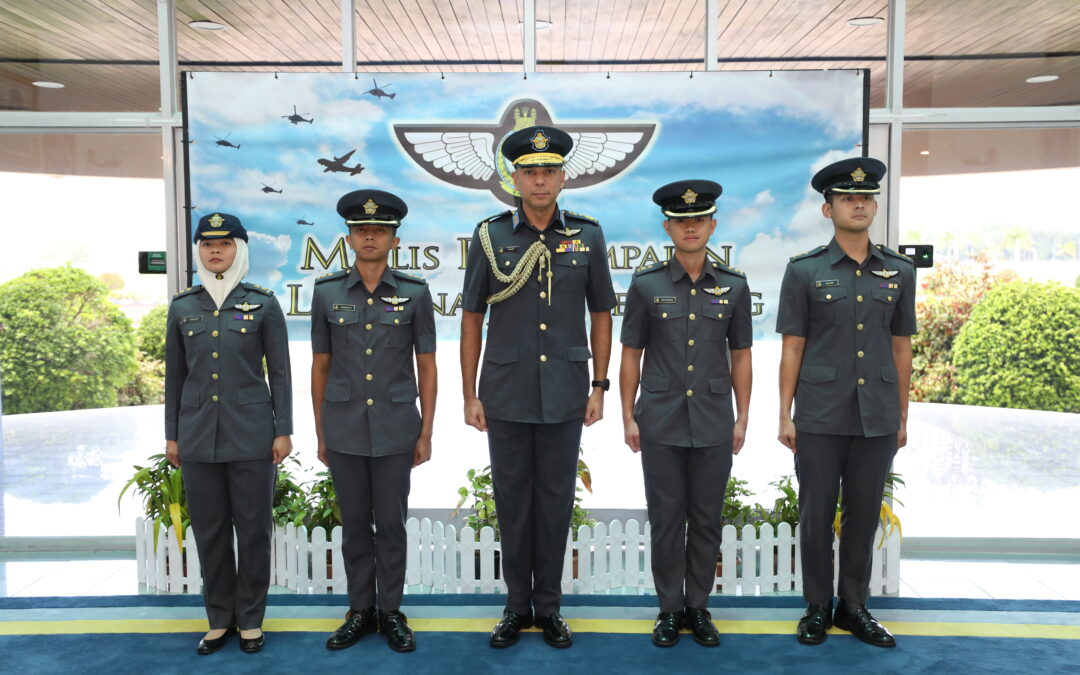 PILOT WING PRESENTATION CEREMONY FOR FOUR RBAirF OFFICERS