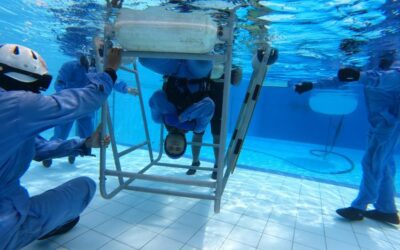 RBAirF AIRCREWS ATTENDS THE AIRCRAFT UNDERWATER ESCAPE TRAINING COURSE IN KUALA BELAIT