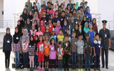 LAWATAN ANAK-ANAK YATIM BRUNEI KE TENTERA UDARA DIRAJA BRUNEI