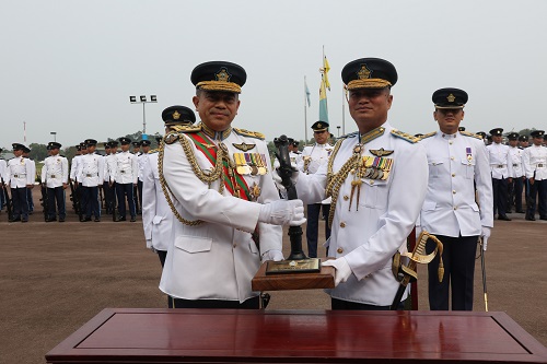 ROYAL BRUNEI AIR FORCE WELCOMES NEW COMMANDER