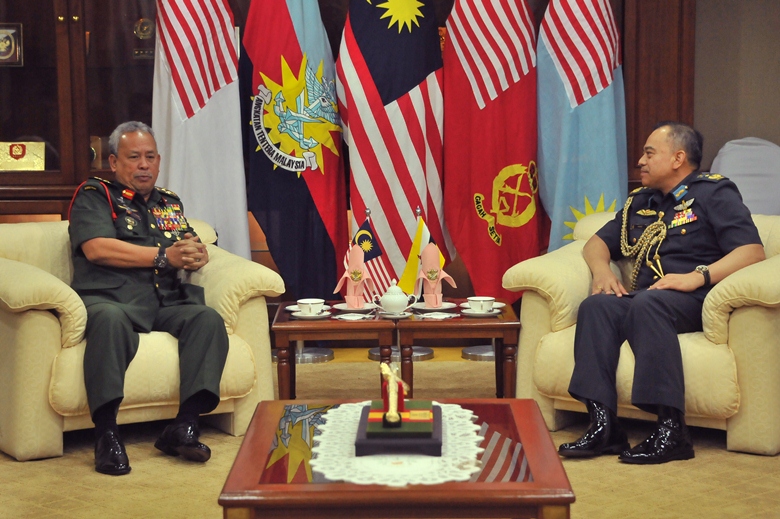 COMMANDER OF THE ROYAL BRUNEI AIRFORCE MAKES A FAREWELL VISIT TO THE ROYAL MALAYSIAN AIRFORCE