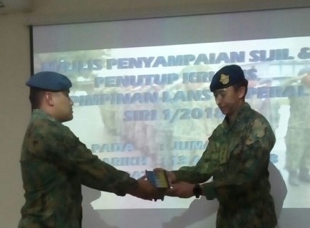 ROYAL BRUNEI AIR FORCE JUNIOR NON-COMMISSIONED OFFICERS (JNCO) LEADERSHIP COURSE 1/2018 CLOSING CEREMONY