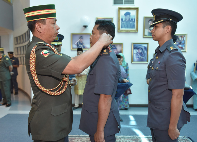 SPECIAL COMMISSIONING CEREMONY FOR ROYAL BRUNEI AIRFORCE AIRMAN