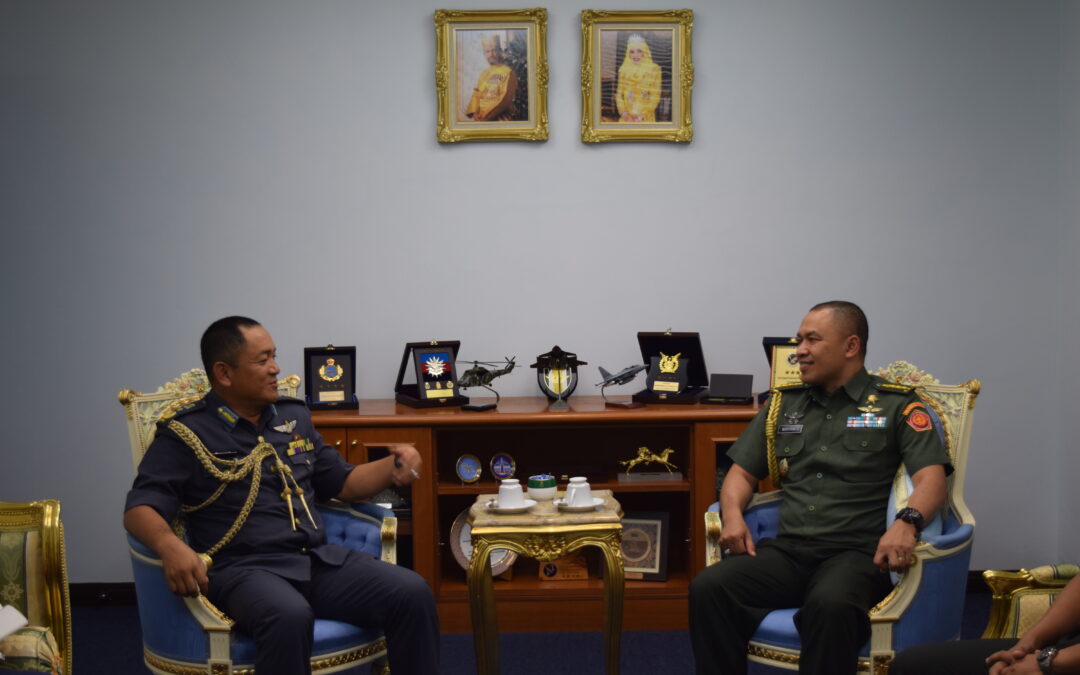 COMMANDER ROYAL BRUNEI AIR FORCE RECEIVES FAREWELL AND INTRODUCTORY CALL FROM DEFENCE ATTACHÉ OF THE REPUBLIC OF INDONESIA
