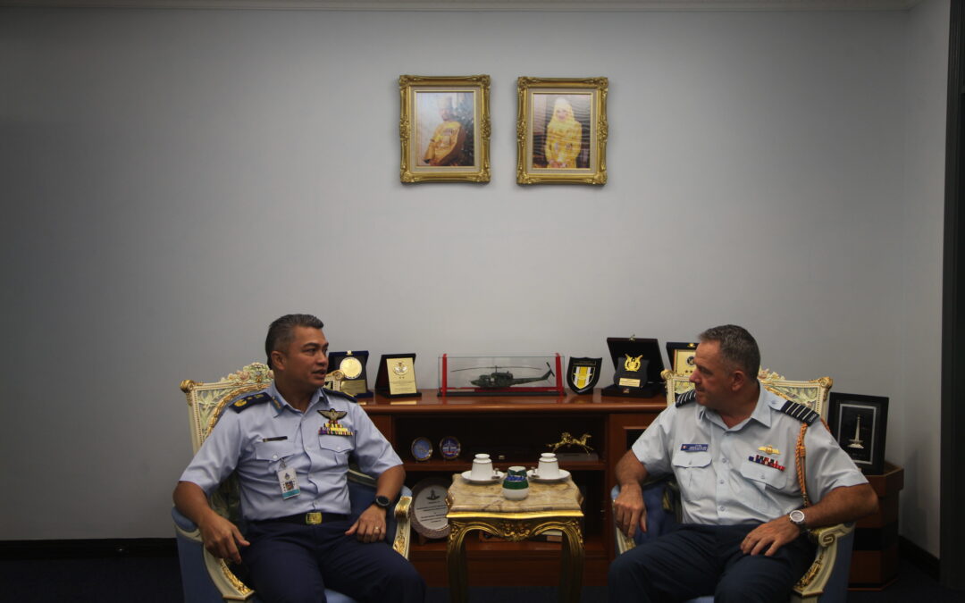 COMMANDER ROYAL BRUNEI AIR FORCE RECEIVED AN INTRODUCTORY CALL FROM DEFENCE ATTACHÉ OF CANADA
