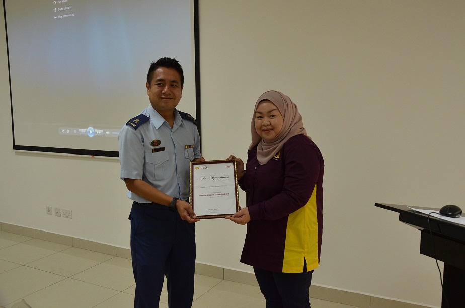 STUDY VISIT TO ROYAL BRUNEI AIR FORCE BASE