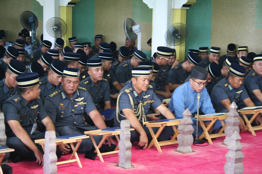 ROYAL BRUNEI AIR FORCE HELD TAHLIL AND YASSIN AT KUBAH MAKAM DIRAJA