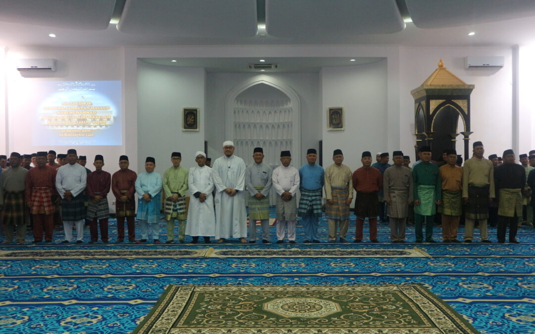 DIKIR MAULUD WITH SECOND MINISTER OF DEFENCE