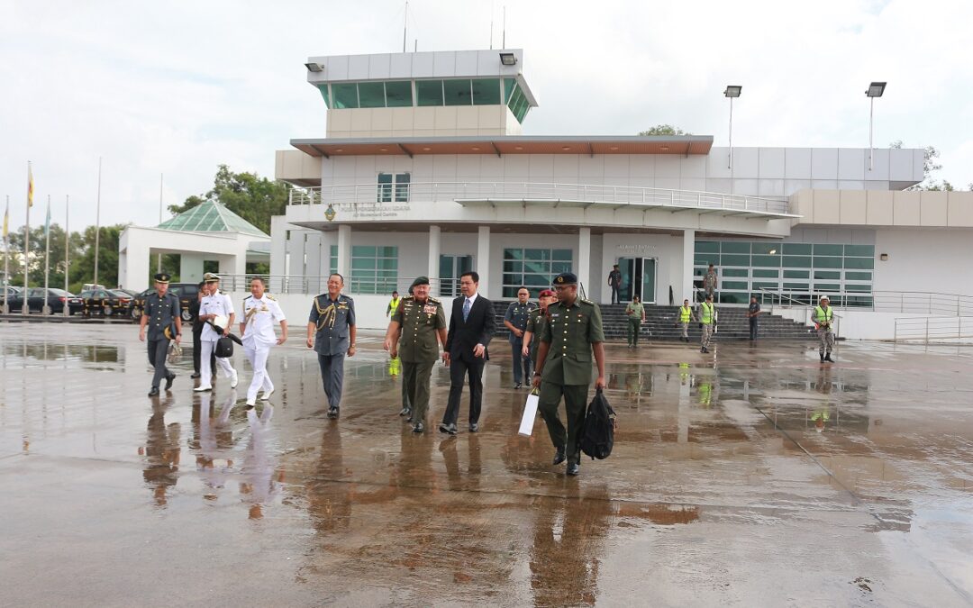 RBAF COMMANDER BIDS FAREWELL TO THE CHIEF OF MALAYSIAN ARMED FORCES